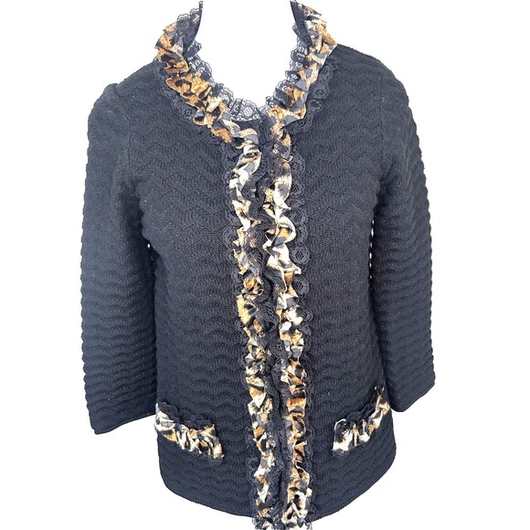 Chicos Knit Jacket Leopard &Lace Ruffle Trim Cardigan Hook Eye Closure Size 0 - Picture 1 of 6